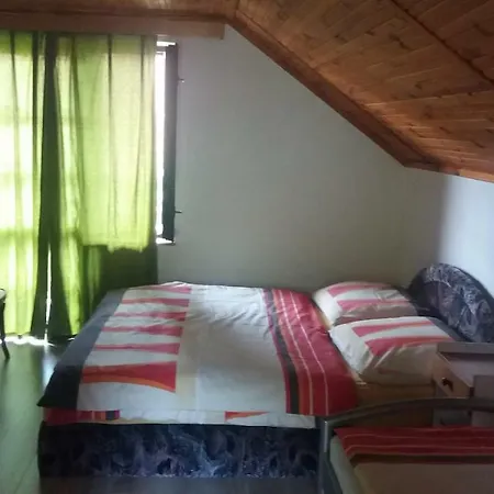 بيت للعطل For Spring, Summer And Autumn Vojslavice